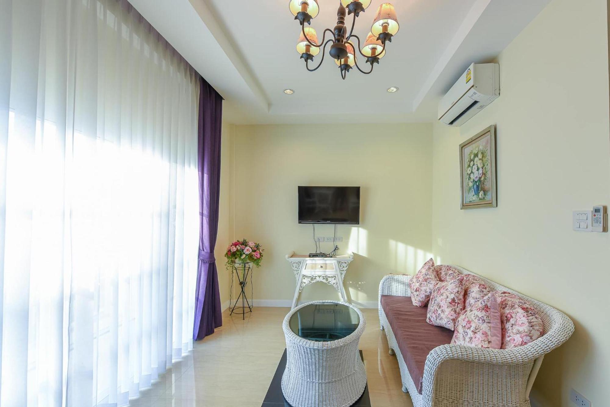 Project 17 Bed & Breakfast Hua Hin Exterior photo